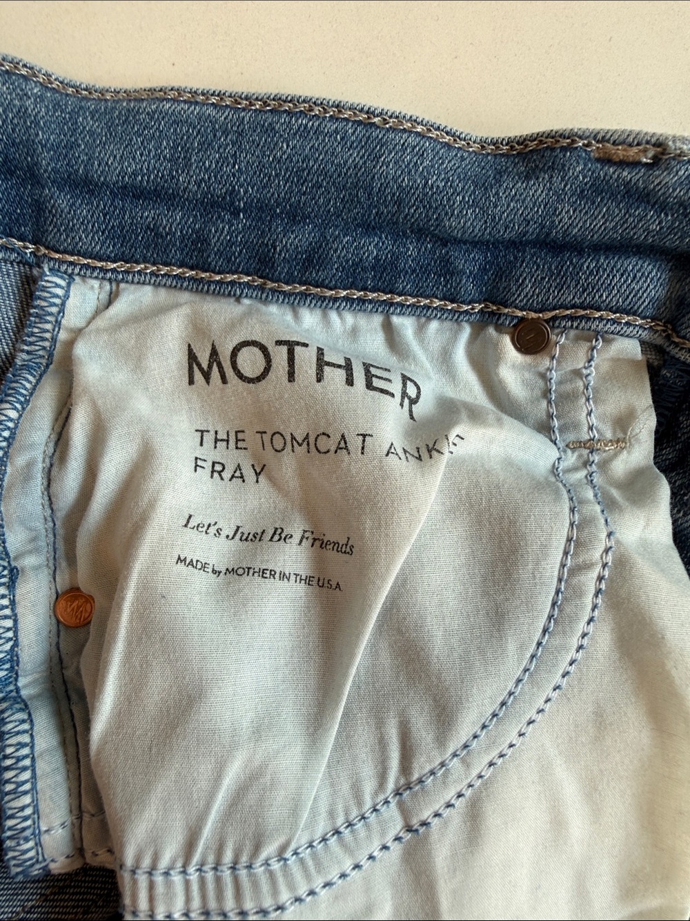 MOTHER Tomcat Ankle Fray buttonfly, Size 27. - Picture 6 of 6